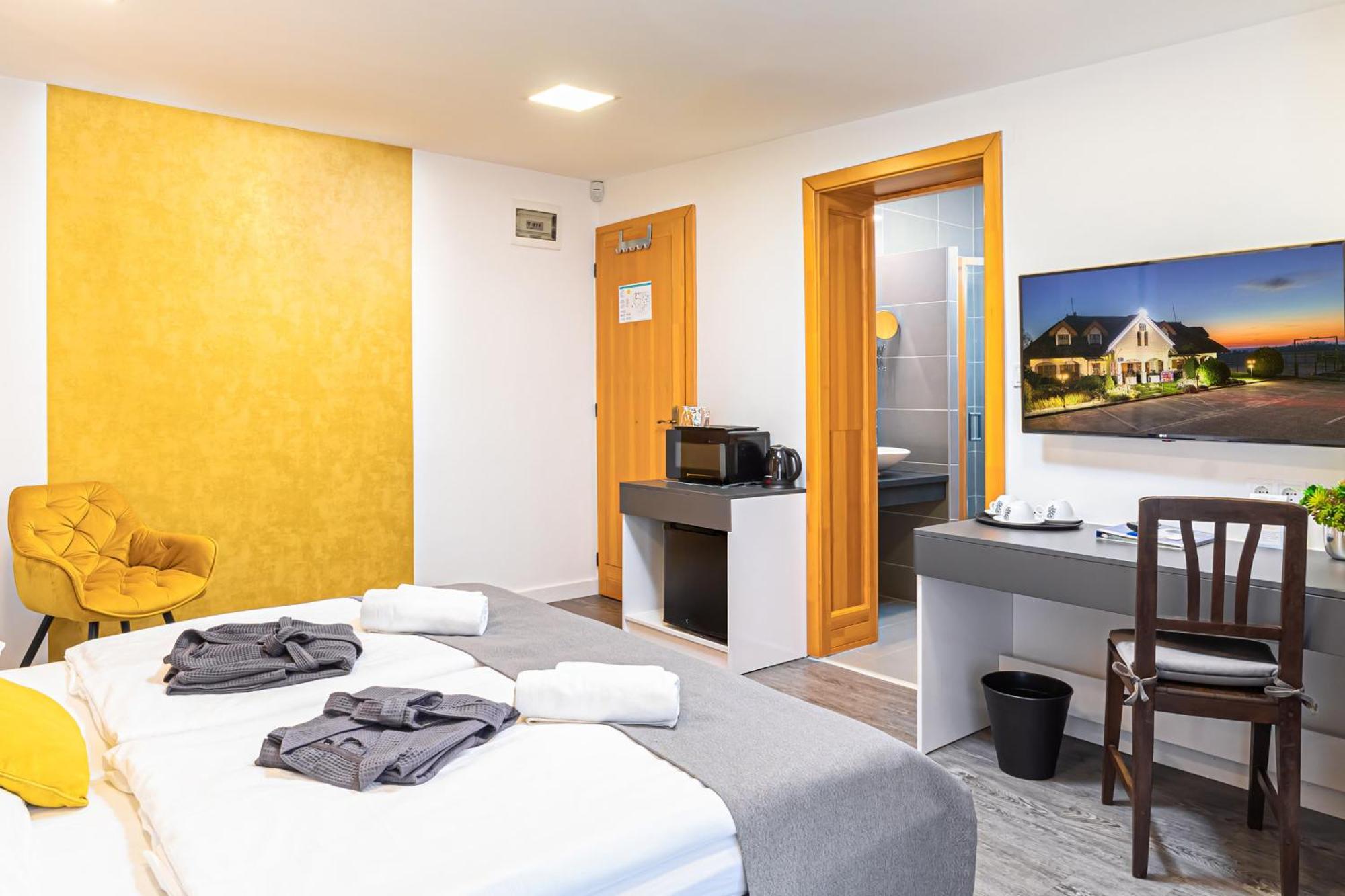 Rigotanya Relax & Wellness Panzio Buekfuerdo Otel Dış mekan fotoğraf