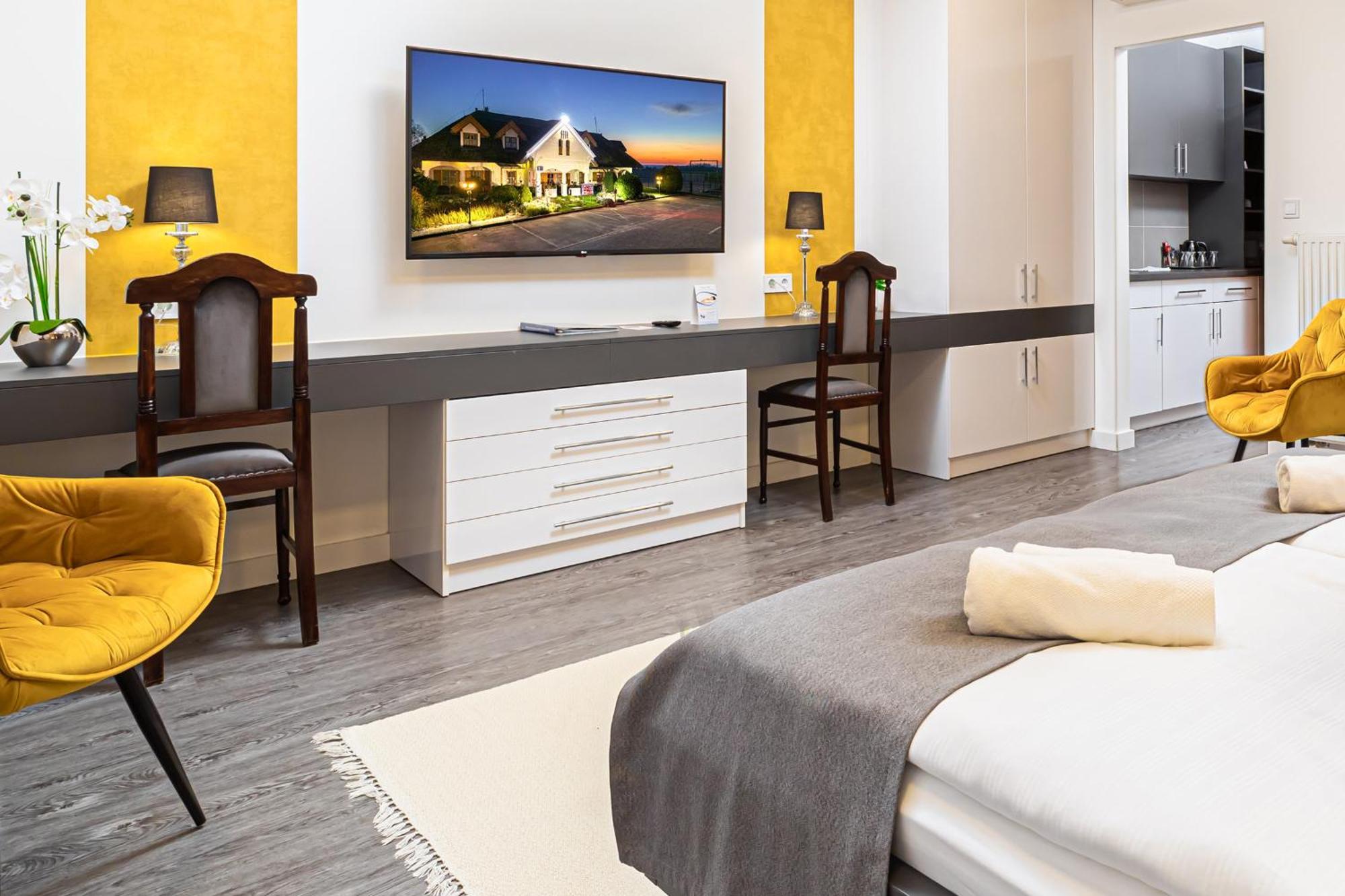 Rigotanya Relax & Wellness Panzio Buekfuerdo Otel Dış mekan fotoğraf