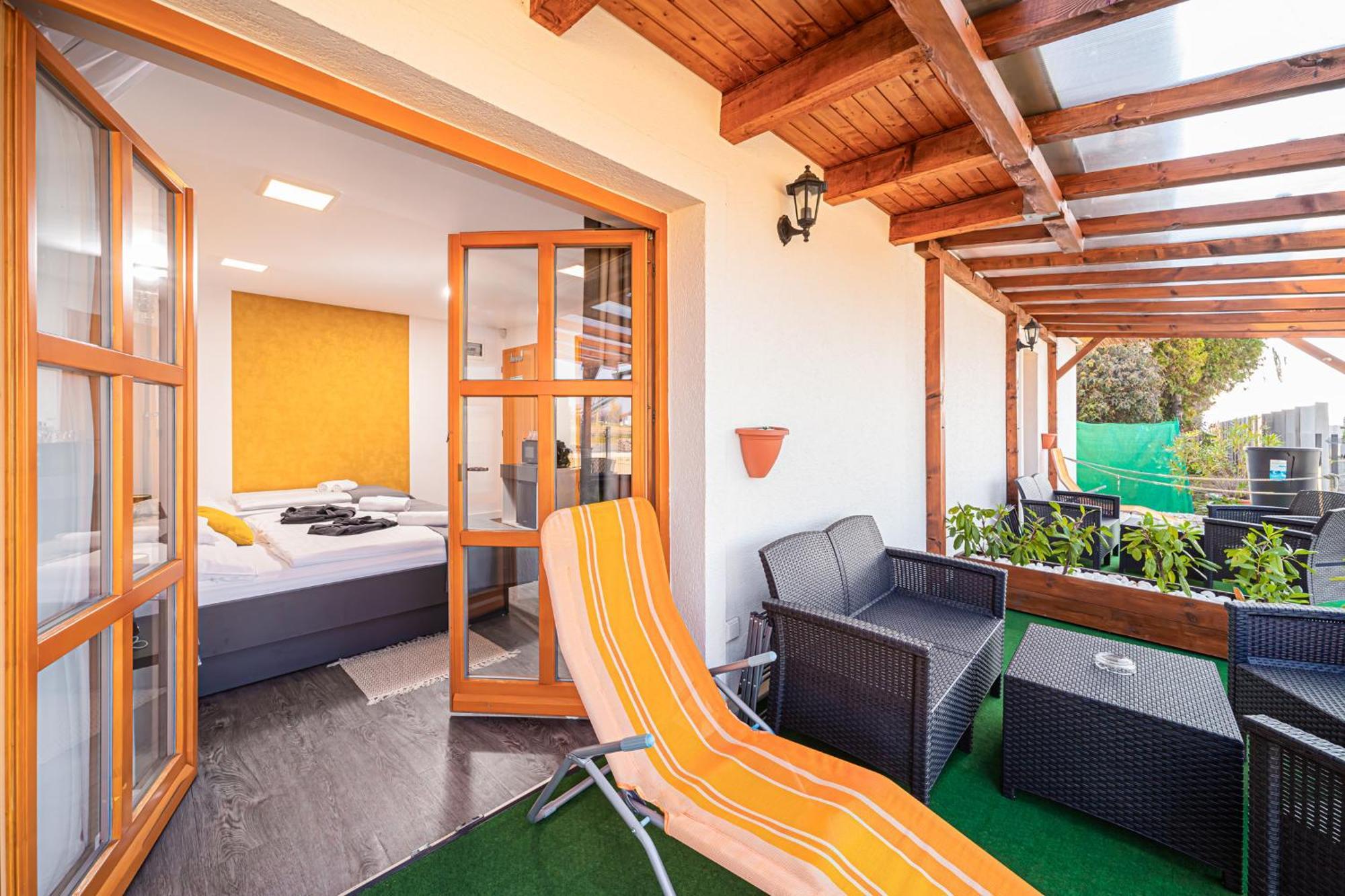 Rigotanya Relax & Wellness Panzio Buekfuerdo Otel Dış mekan fotoğraf