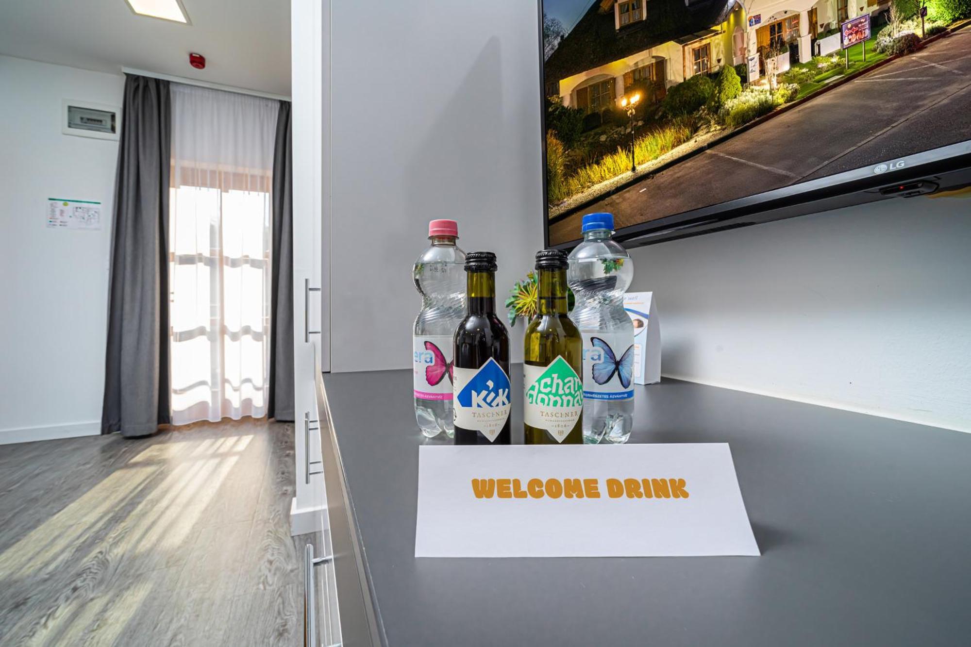 Rigotanya Relax & Wellness Panzio Buekfuerdo Otel Dış mekan fotoğraf
